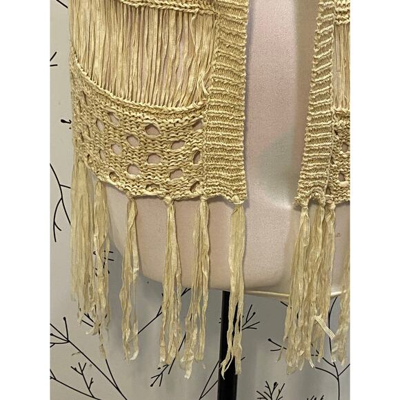 UMGEE Tan Crochet Knit Fringe Open Front Tassel Vest SMALL Boho Hippie Bohemian - Picture 4 of 7
